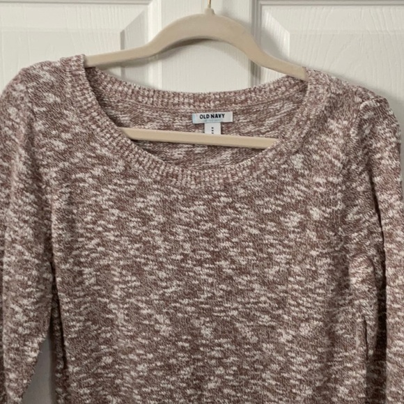 Old Navy sweater. 3/4 sleeves. Tan and White. Size M. - Picture 3 of 7
